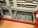 Einige Kabel der Steuerung Standseilbahn Biel Leubringen - Foto Markus Seitz Archiv standseilbahnen.ch