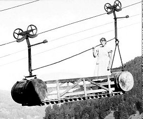 Die erste Seilbahn Emmetten Niederbauen Baujahr 1913 - Foto Archiv standseilbahnen.ch