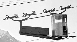 Seilbahn Oberschaan Alvier - Schiffli mit geschlossener Kabine - Foto Archiv standseilbahnen.ch