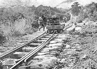 Saillon carrière de marbre Marmorsteinbruch Standseilbahn Bremsberg mit automatischer Ausweiche 1881 innere und äussere Leitschienen - Foto Archiv standseilbahnen.ch